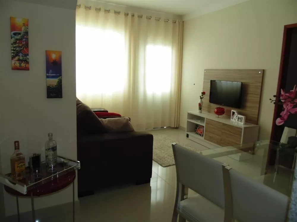 Apartamento à venda com 2 quartos, 60m² - Foto 3