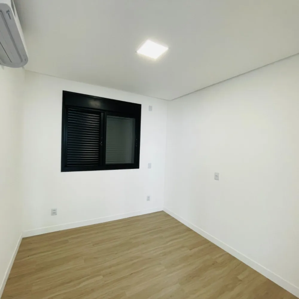 Casa, 4 quartos, 266 m² - Foto 9