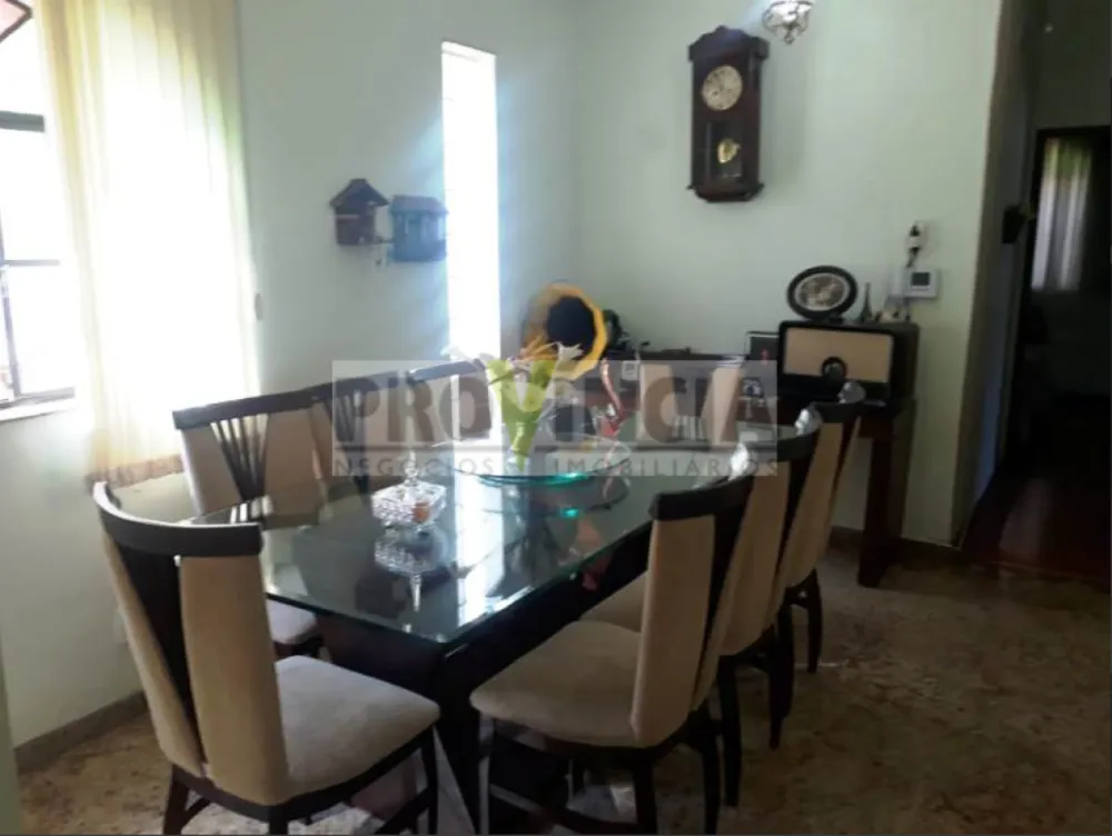 Casa, 7 quartos, 252 m² - Foto 3