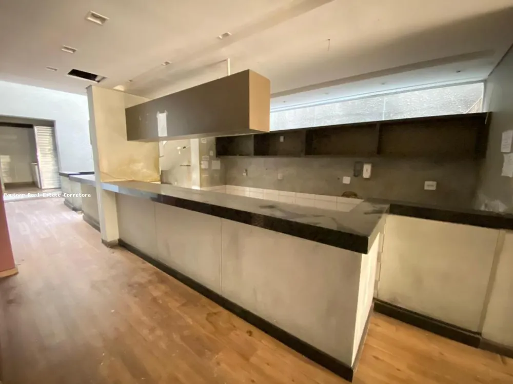 Loja-Salão, 320 m² - Foto 1