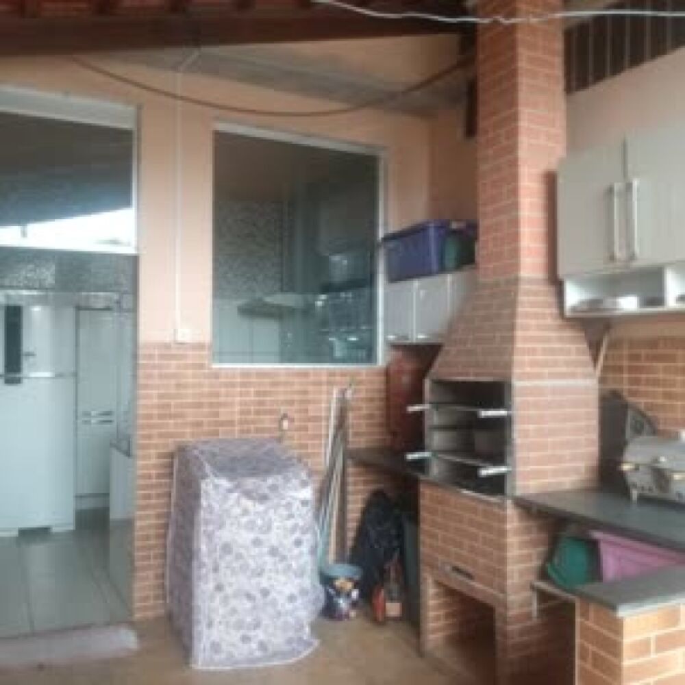 Casa à venda com 3 quartos, 373m² - Foto 9