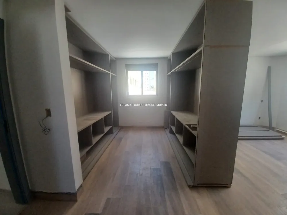 Apartamento, 3 quartos, 270 m² - Foto 13