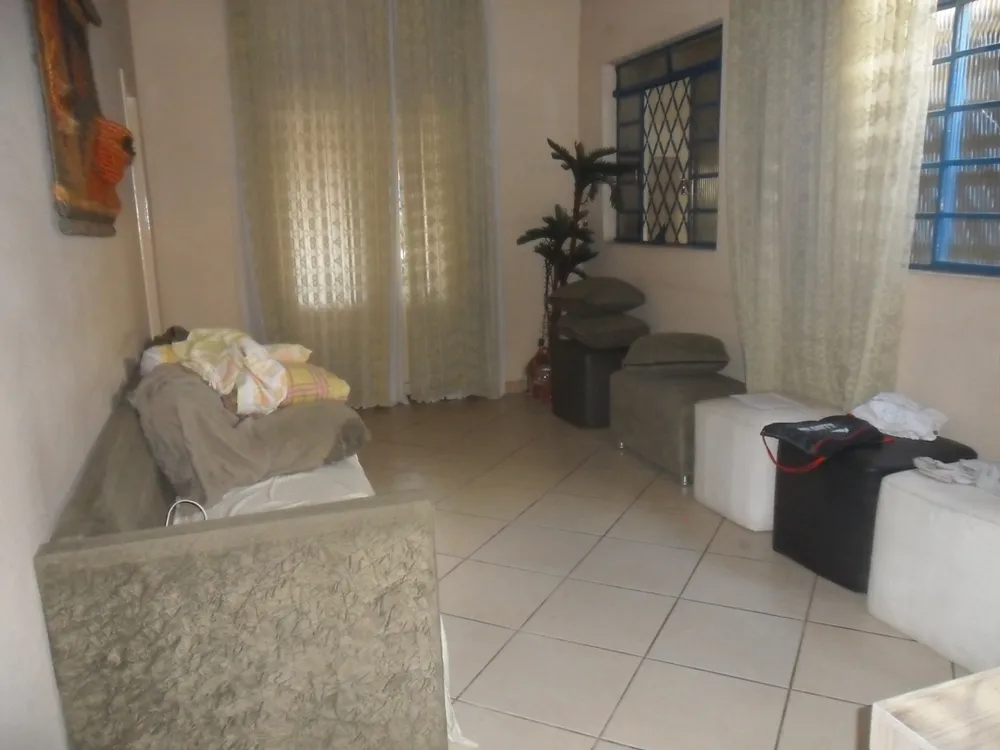 Casa, 5 quartos, 296 m² - Foto 1
