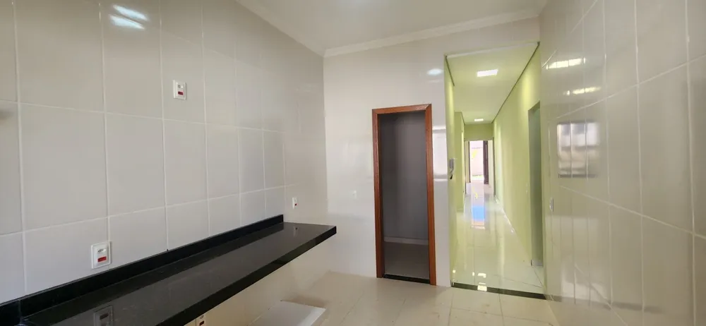 Casa, 3 quartos, 300 m² - Foto 2