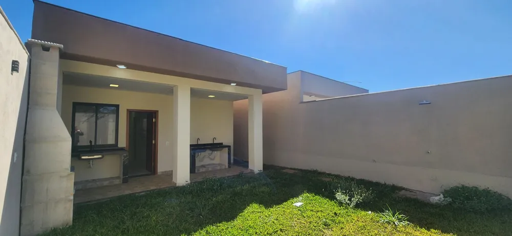 Casa, 3 quartos, 300 m² - Foto 1