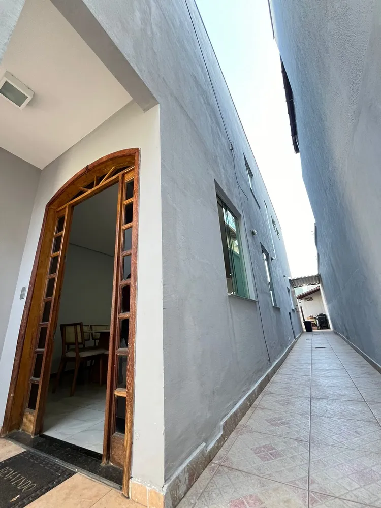 Casa, 3 quartos, 126 m² - Foto 2