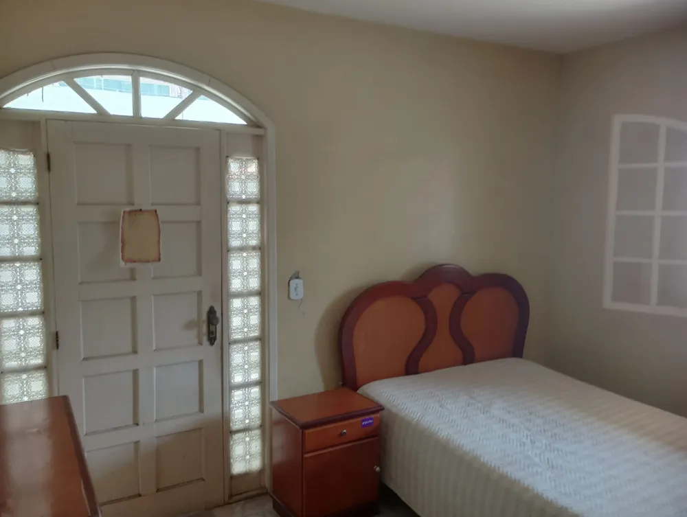 Casa, 3 quartos, 330 m² - Foto 1