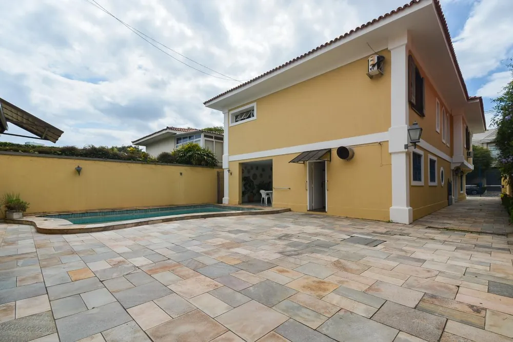 Casa, 4 quartos, 610 m² - Foto 1