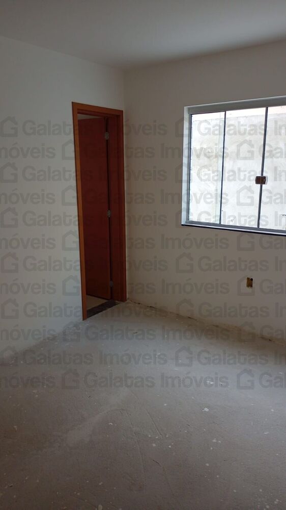 Apartamento à venda com 3 quartos, 81m² - Foto 2