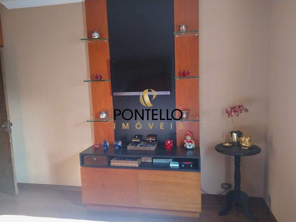 Casa à venda com 4 quartos, 160m² - Foto 2