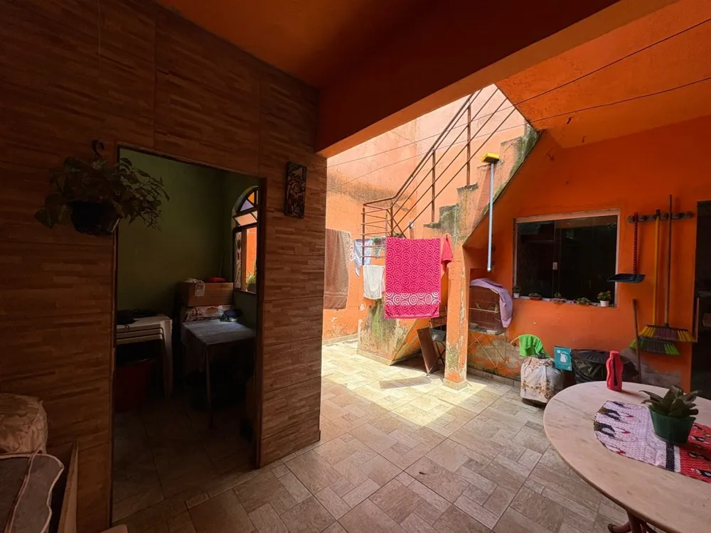 Casa, 4 quartos, 280 m² - Foto 22
