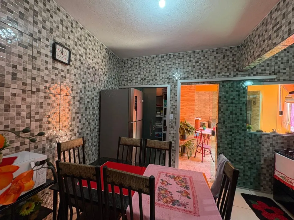 Casa, 4 quartos, 280 m² - Foto 8