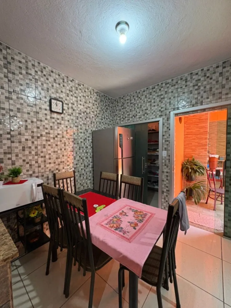 Casa, 4 quartos, 280 m² - Foto 19