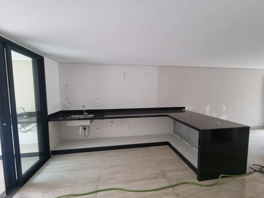 Casa, 4 quartos, 156 m² - Foto 2