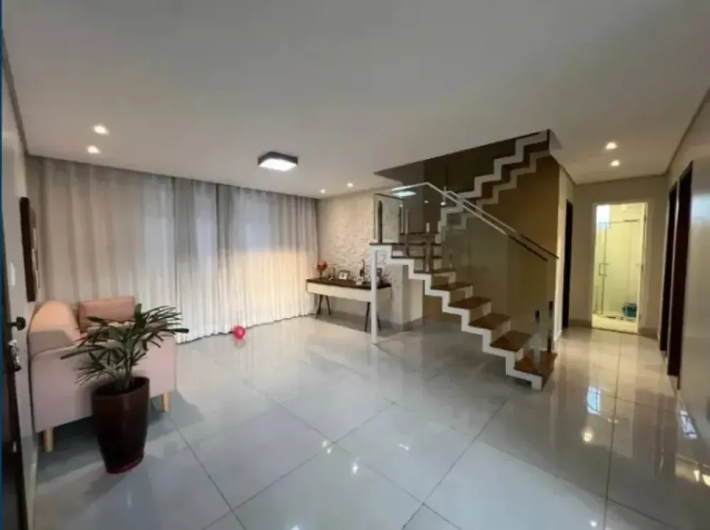 Cobertura, 3 quartos, 180 m² - Foto 2