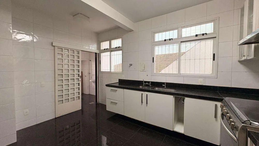 Casa, 4 quartos, 304 m² - Foto 10