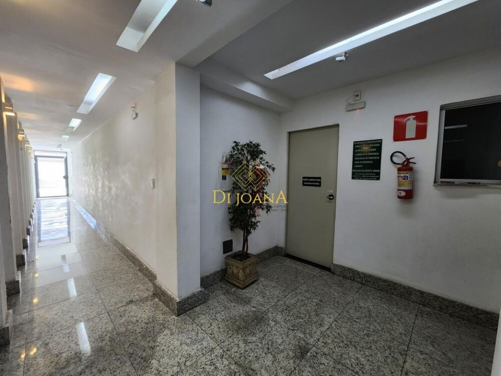 Apartamento à venda com 3 quartos, 85m² - Foto 4