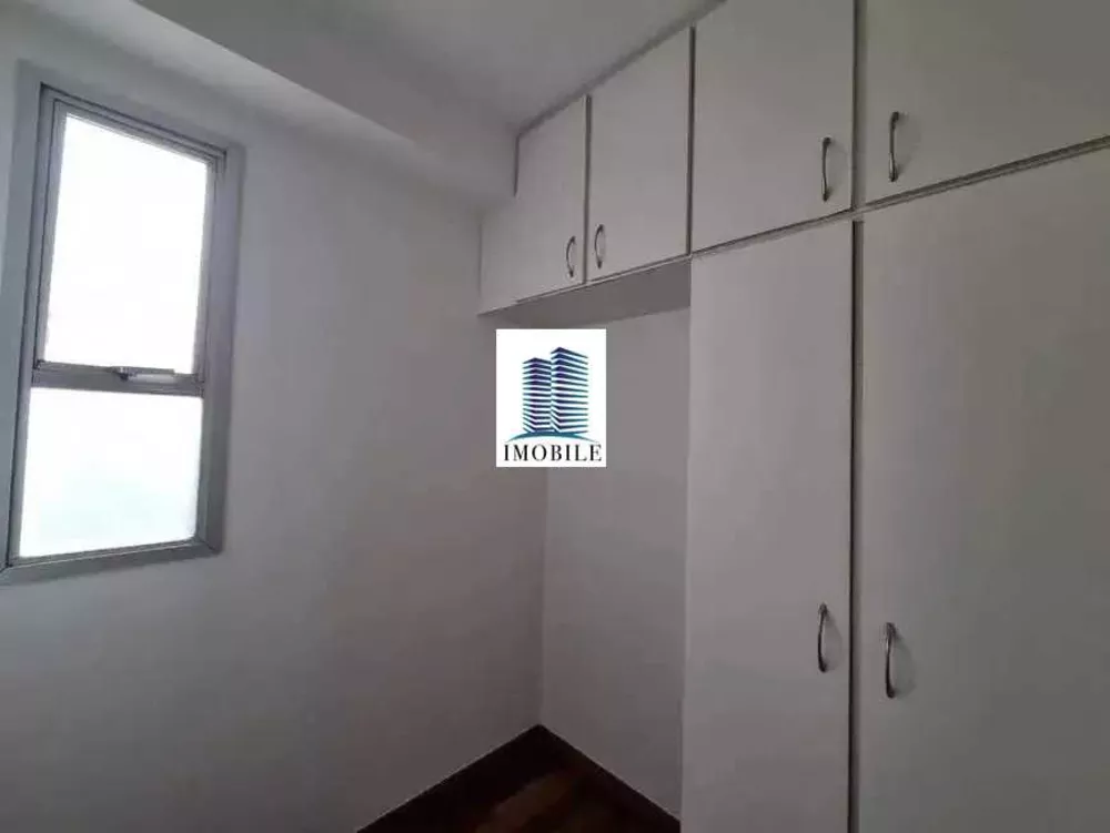 Apartamento à venda com 3 quartos, 110m² - Foto 8