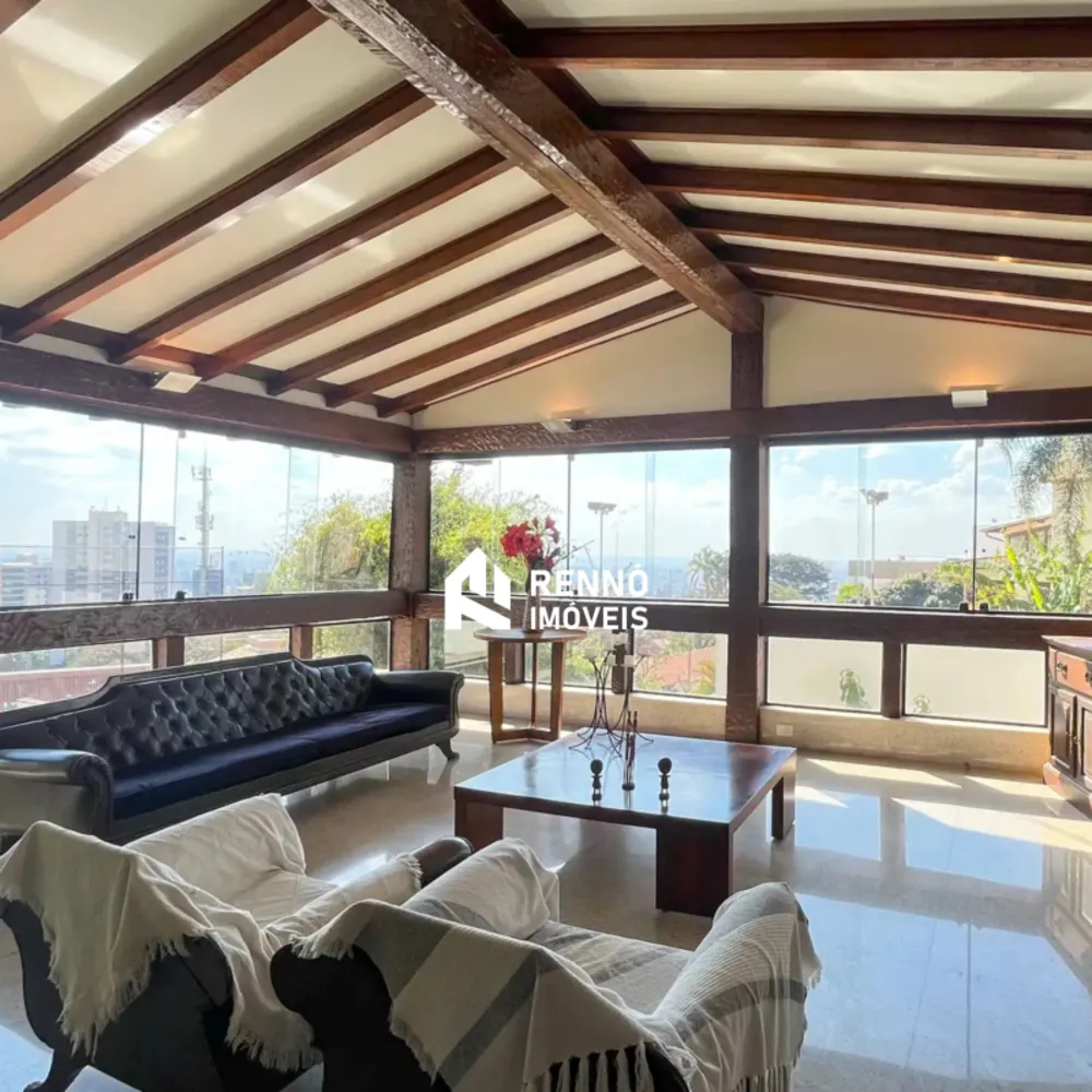 Casa, 4 quartos, 350 m² - Foto 2