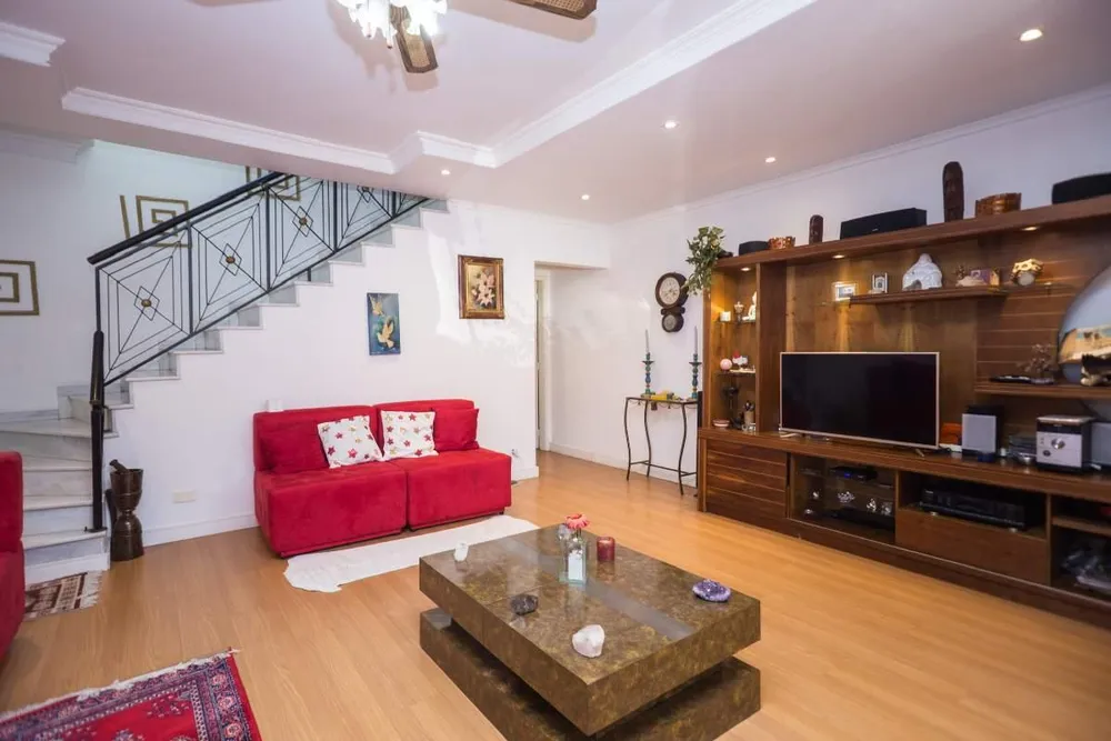 Casa, 3 quartos, 220 m² - Foto 2