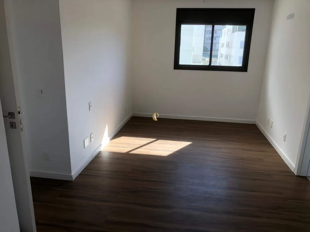 Apartamento, 3 quartos, 145 m² - Foto 3