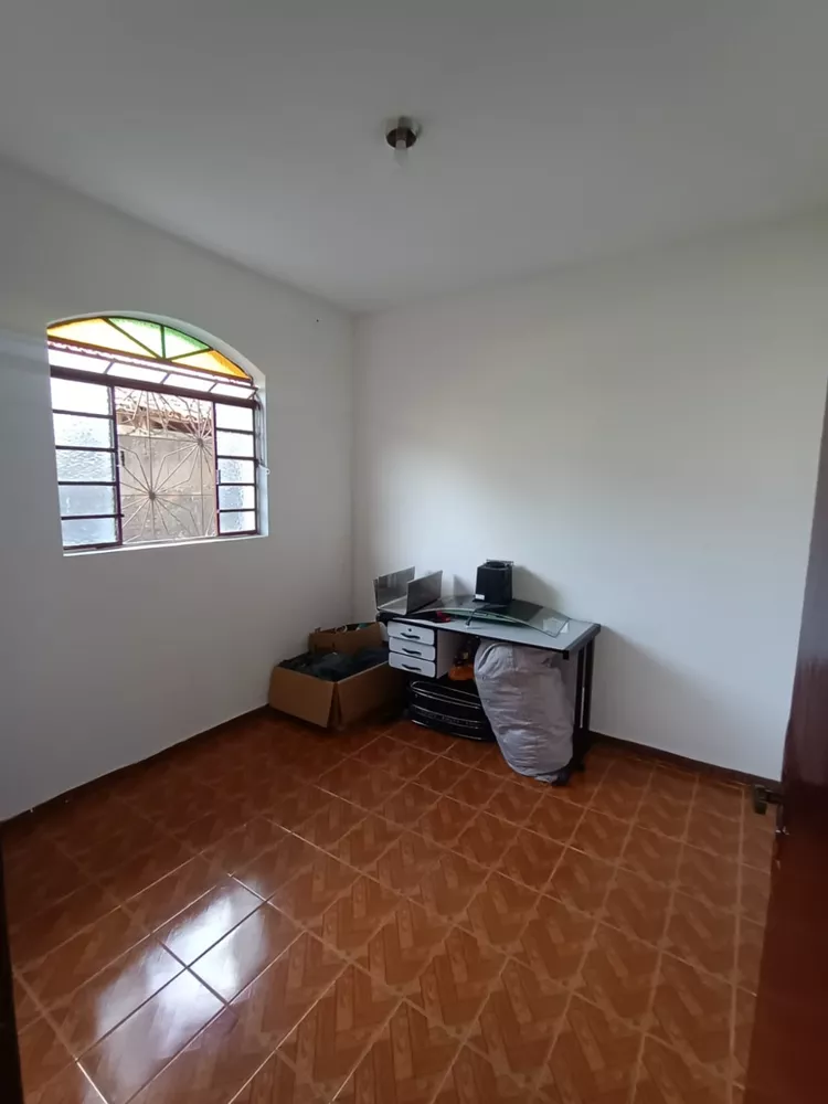 Casa à venda com 3 quartos, 178m² - Foto 6