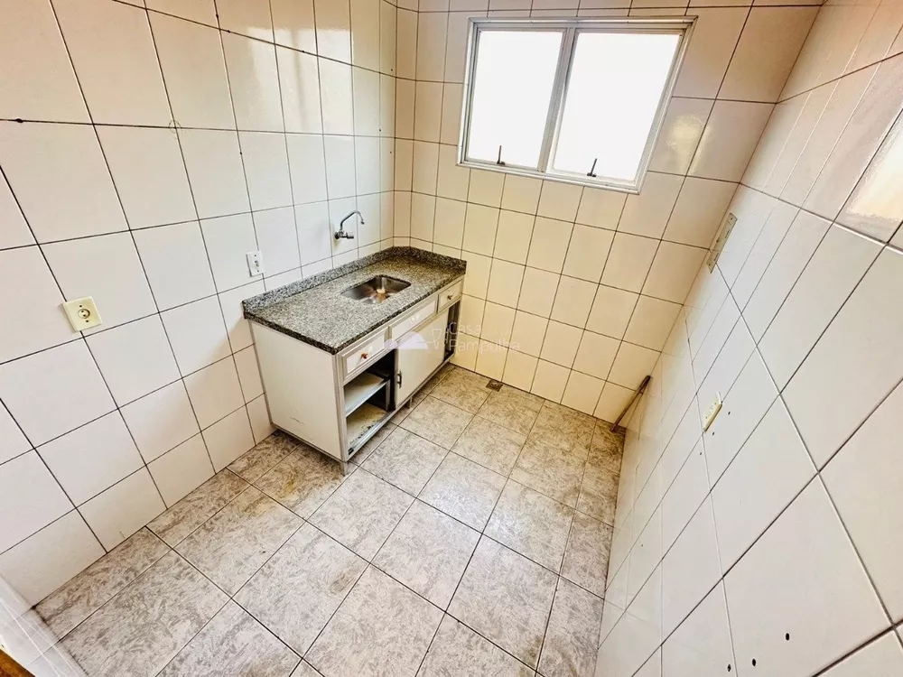 Apartamento à venda com 3 quartos, 140m² - Foto 9