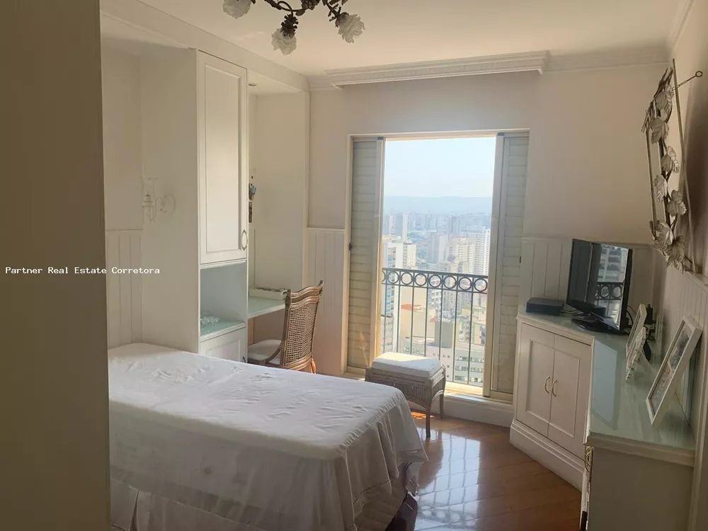 Apartamento à venda com 4 quartos, 317m² - Foto 11