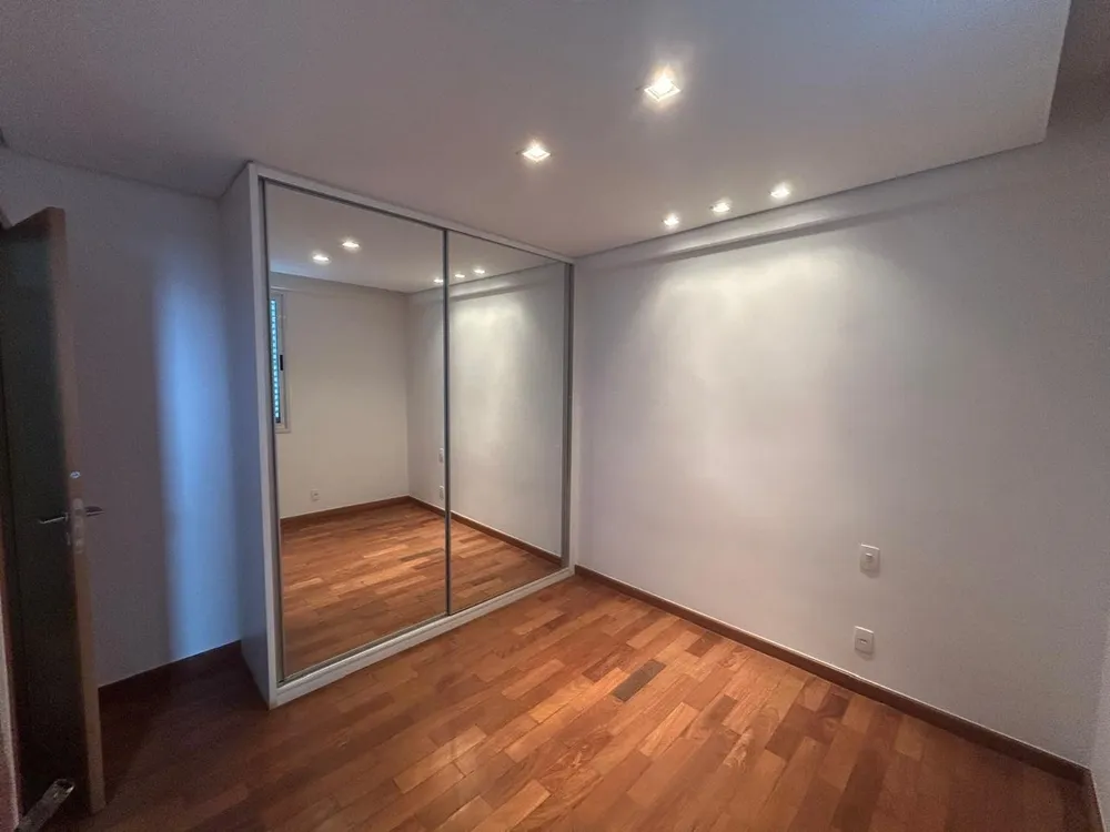 Apartamento, 4 quartos, 250 m² - Foto 3