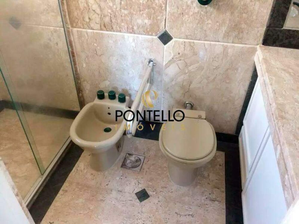 Apartamento à venda com 4 quartos, 210m² - Foto 4