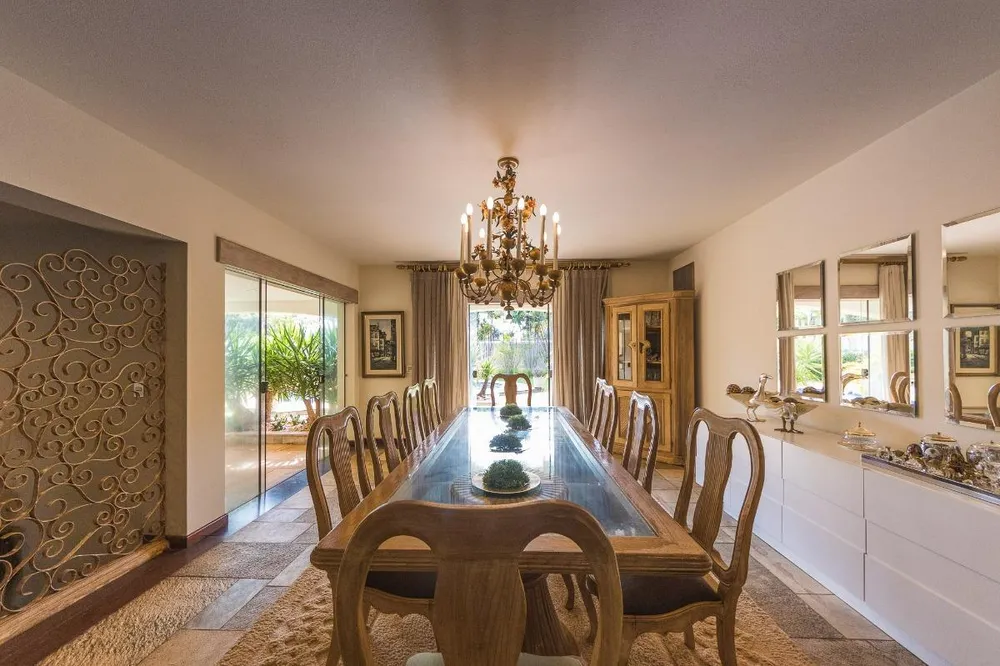 Casa, 7 quartos, 2810 m² - Foto 3