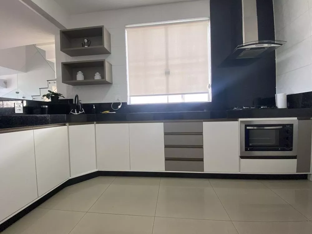 Cobertura à venda com 4 quartos, 185m² - Foto 9