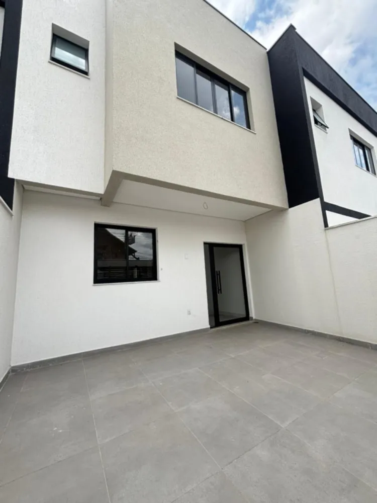 Casa, 3 quartos, 127 m² - Foto 1