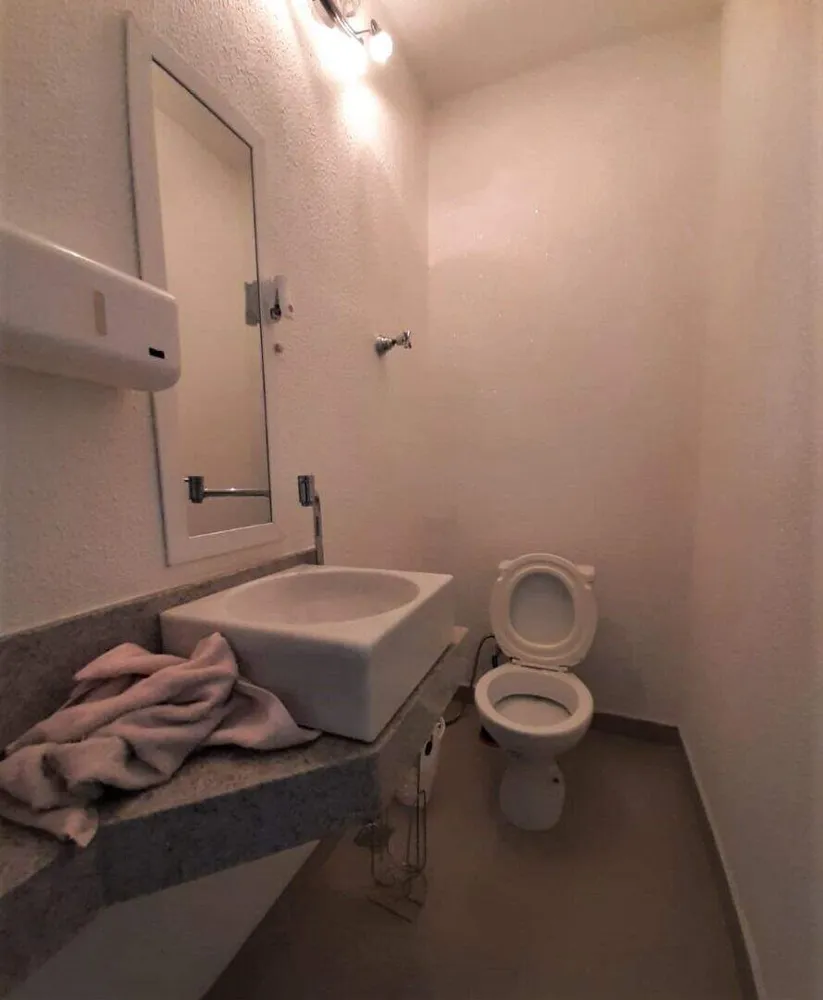 Casa, 7 quartos, 287 m² - Foto 2