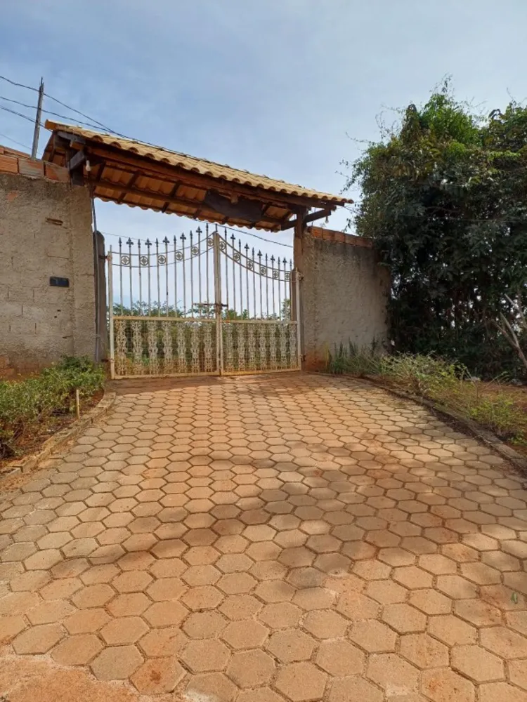Chácara, 2 quartos, 1200 m² - Foto 1