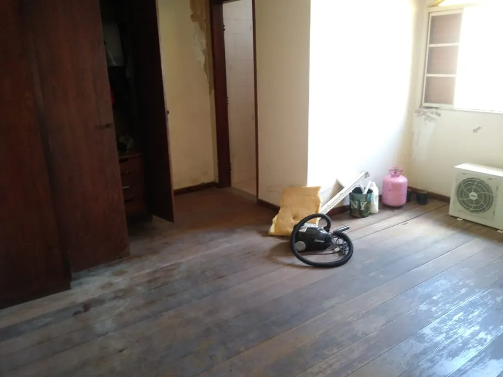 Casa, 4 quartos, 297 m² - Foto 10