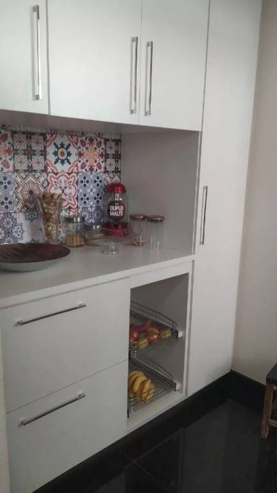 Apartamento à venda com 3 quartos, 119m² - Foto 6