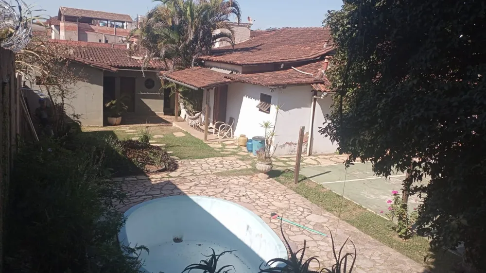 Casa, 5 quartos, 314 m² - Foto 2