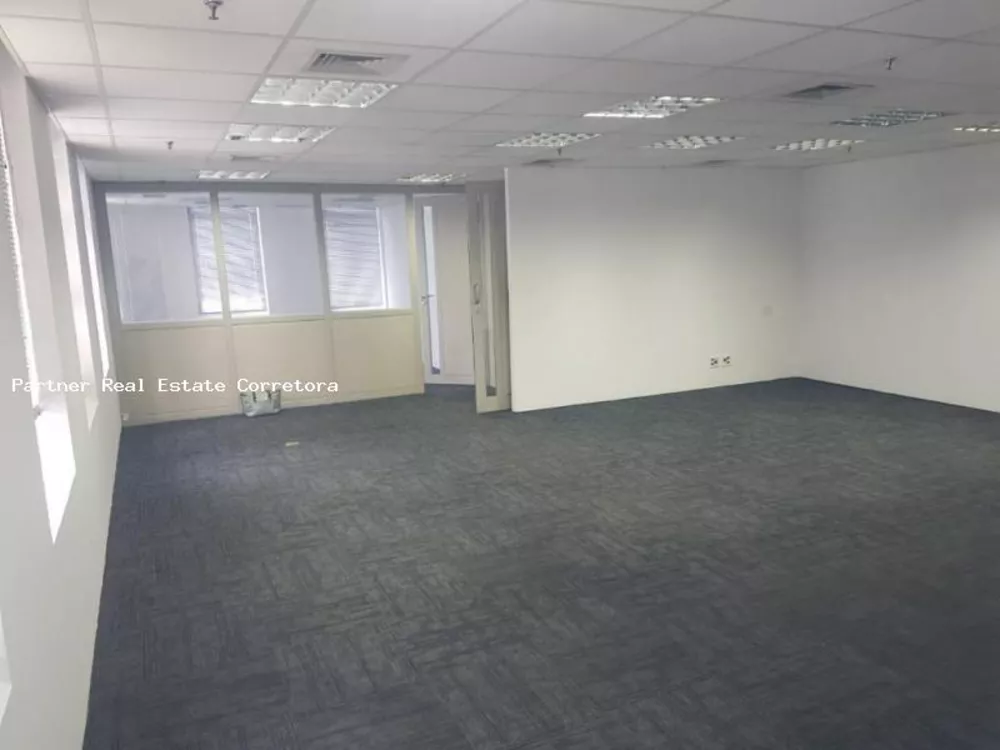 Conjunto Comercial-Sala à venda com 1 quarto, 208m² - Foto 3