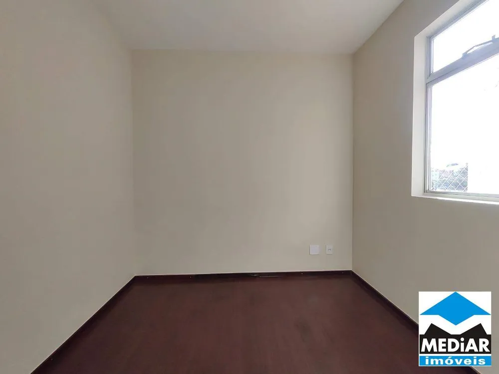 Apartamento, 3 quartos, 75 m² - Foto 2