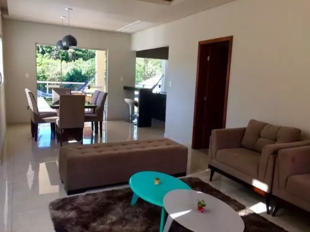 Casa, 4 quartos, 270 m² - Foto 3