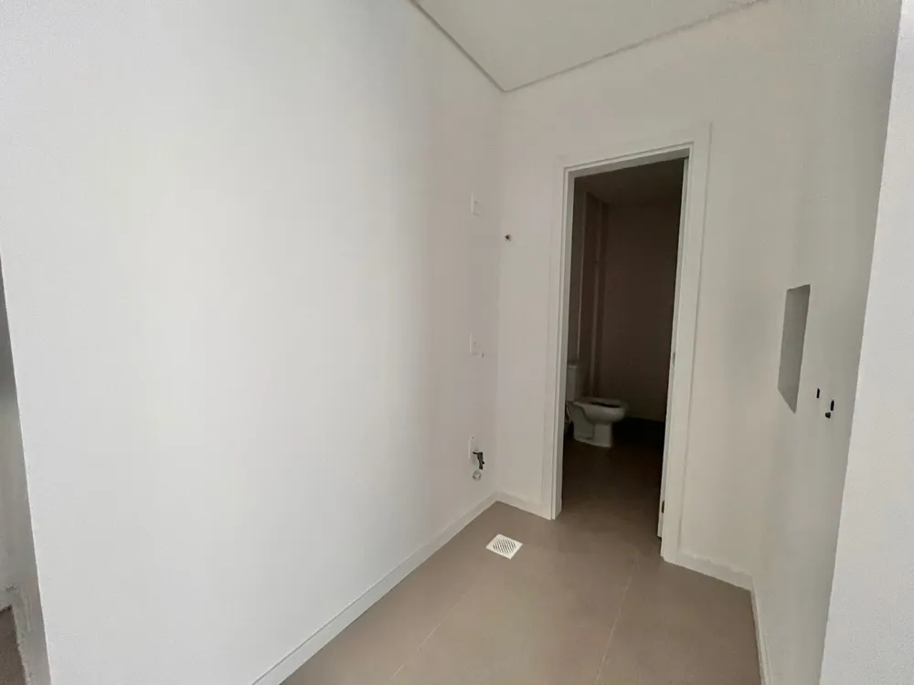 Apartamento, 1 quarto, 62 m² - Foto 2