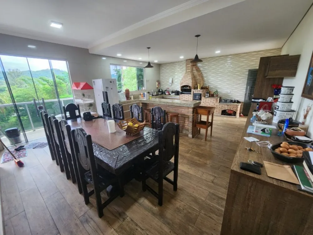 Casa, 3 quartos, 1570 m² - Foto 6