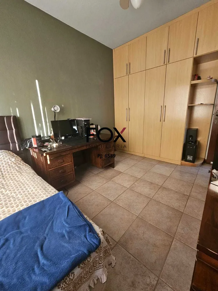 Casa, 3 quartos, 360 m² - Foto 3
