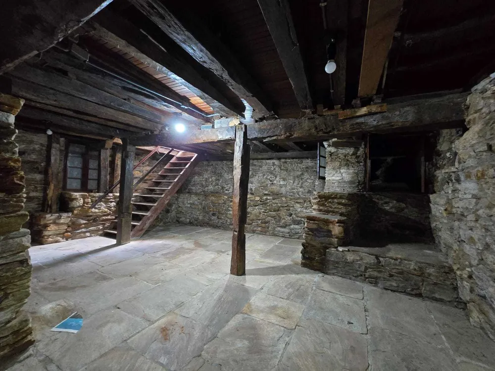 Casa, 5 quartos, 281 m² - Foto 2