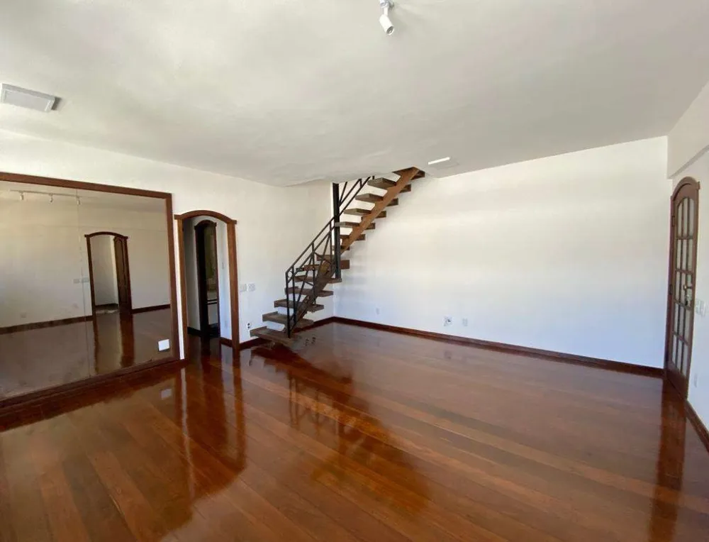 Cobertura, 3 quartos, 200 m² - Foto 4