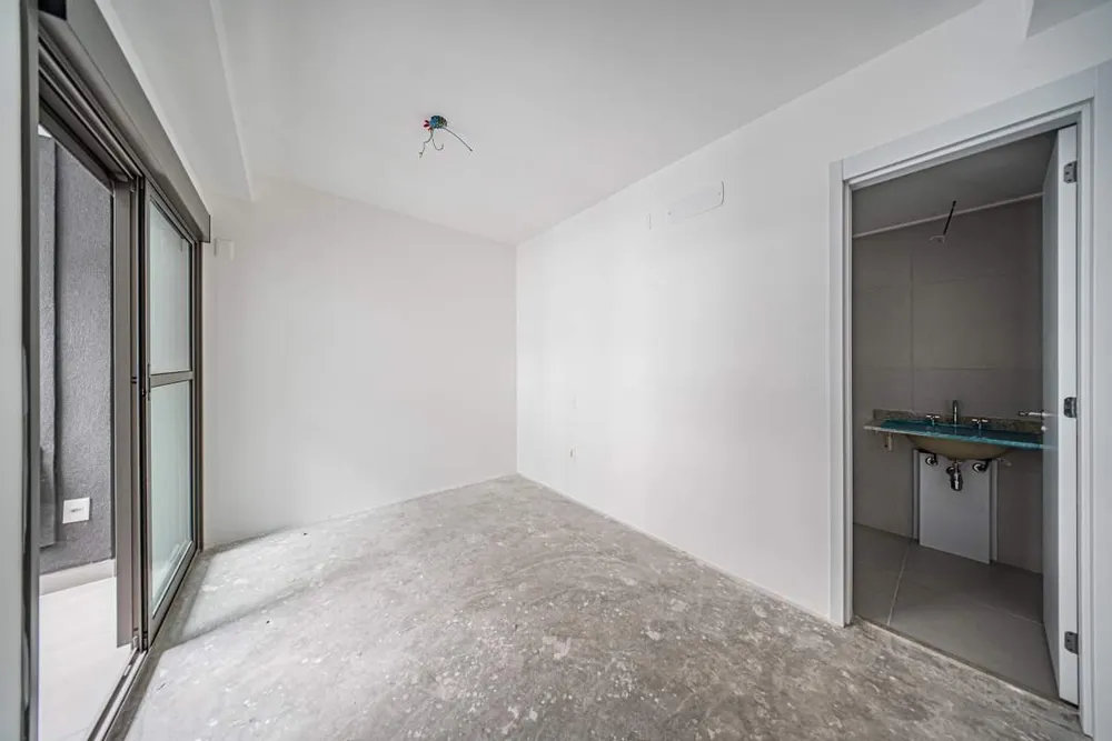 Apartamento, 3 quartos, 3266 m² - Foto 1