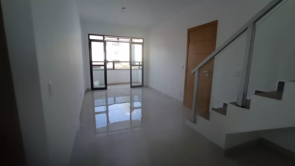 Cobertura à venda com 3 quartos, 170m² - Foto 2