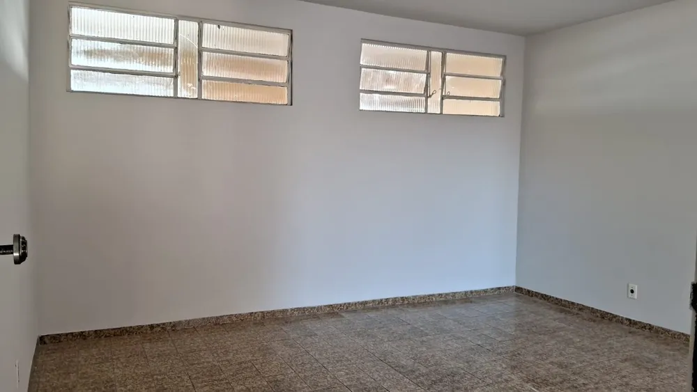 Casa, 3 quartos, 250 m² - Foto 3