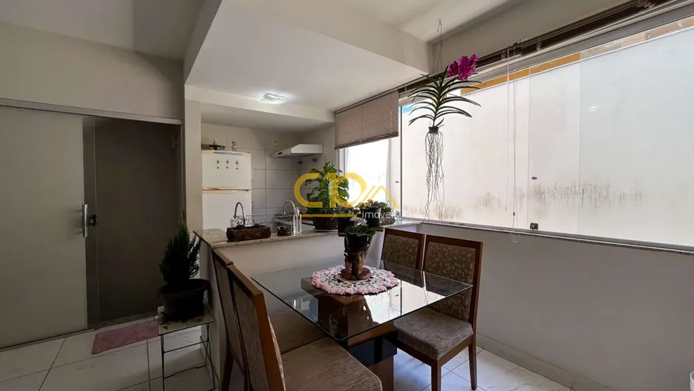 Casa, 3 quartos, 185 m² - Foto 1